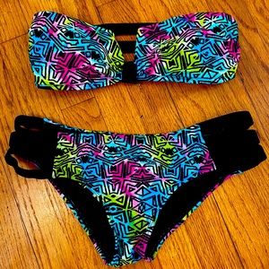 Forever 21 pattern swimsuit MEDIUM